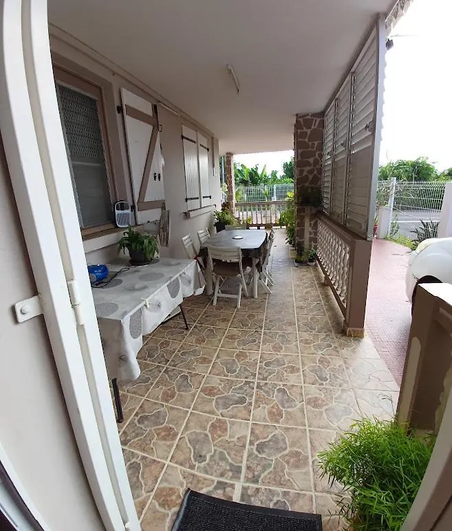Chez Marino Et Charlie Chambre D'Hotes Chez L'Habitant Pour 2 A Petit Prix Le Lamentin Martinik